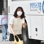 <b>웬디</b> 다리 뭥밍.....