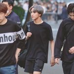 아 ㅅㅂ 아 여<b>돌</b>짤보다 남<b>돌</b>짤 보면 더 현타옴