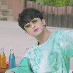 [NCT즌] 어깨 좀 펴라 <b>옆</b>엔 <b>내</b>가 있어