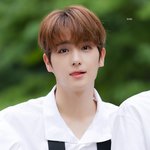 이재현 오빠 눈 밑에
