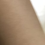 피부 까만거 대결하자