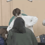 아 이거 개웃<b>기네</b>