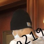 [NCT즌] 근데 정우 <b>비니</b> 거꾸로쓴거임?