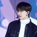 [NCT즌] 우리 <b>연말</b>무대에선 흑발로 다시 만나자아 박지성 흑발...