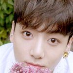 [군대] 꾹 <b>꽃귀걸이</b> 봤어?