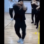 [스키즈] 밑에글 보지<b>말자</b>