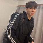 [NCT즌] 오늘 브이애비 근데 <b>납작</b>한거 말고는