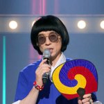 소속 연예인 마이크에 엄청 신경 쓰는 소속사