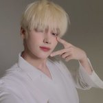 [TXT] 아 <b>굿모닝</b> 셀카 오진다