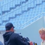 [NCT즌] 헬퓨 촬영 감독님 호<b>버</b><b>보드</b>(?)타고 촬영하시넼ㅋ