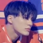 [NCT즌] 제노 <b>턱</b>선 원래 이렇게 잘생겼었나