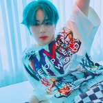 [이쁘다] 하성운 <b>민트머리</b> 염색함