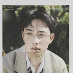 아니 경수 앨범 사진은 <b>이러</b>케 찍어 놓고