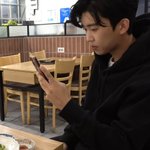 <b>임영웅</b> 좋아하는 10대팬있어?