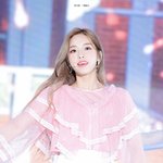 <b>순백</b>의 맑은 예쁨 소유한 女돌