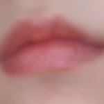 나 입술 못생겼어?