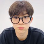 [더보이즈] ㅇㅅ 영상<b>통화</b>하다 렉걸리니까 왜 그러지하고 쳐다보는...