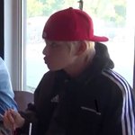 [댓글부탁해] 남돌 <b>빵떡</b> 같이 나온 사진 기부좀ㅠㅠ