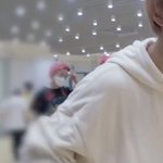 [NCT즌] 천러 마스크 쓰고 땀 닦는거 안쓰럽다ㅠ