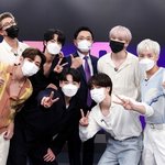 [군대] 이<b>와중</b>에 얘넨 왤케 예쁘니 ㅠ