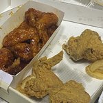 아 치킨 먹는데 속 울렁거림
