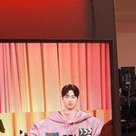 [펜타곤] <b>소멸</b> 직전의 얼굴을 가진