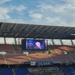 [펜타곤] <b>현대</b> 축구단 경기장에
