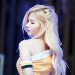 <b>사나</b> 몸매 은근좋음