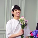 정국 못생겼던데