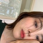 [댓글부탁해] 한소희 <b>렌즈</b> 비슷한거 뭔지 아는사람