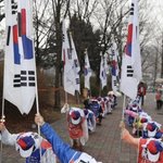 ㉻…지금 한시간 넘게 <b>웅장</b>해진 가슴이