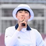 감독님 조용히 시키는 <b>안산</b> 선수