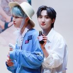 [펜타곤] 늦덕 열심히 배우는 중인데