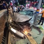 <b>단속</b> 피해 달아나던 10대 오토바이 운전자, 승용차와 충돌해 머리...