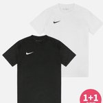 같은 디자인 옷 2개 사는 거 좀 그래?