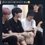 [NCT즌] 이거 봤냐 이툥 김뎡 무릎만지다가 <b>혼남</b>ㅋㅋㅋㅋㅋ