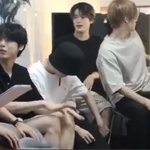 [NCT즌] 재툥러들아 <b>일어나라</b>