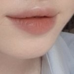 <b>입술</b> <b>색</b> 이쁘지 않냐??