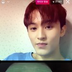 [NCT즌] 이거 마크가 키우는 <b>반려</b>외계인같아