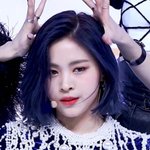 <b>류진</b> 이거 고데기겠지?