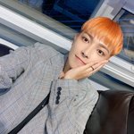 [에이티즈] 홍중이 머리에서 달달<b>시큼</b>한 냄새 날 것 같음