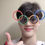 ㅅ바 독서실에서 조카 꼽먹음 ㅋㅋ