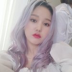 <b>미미</b> 머리색 뭘해도 잘받는구나