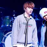 [NCT즌] 나만 <b>이</b> <b>옷</b> 예뻐보이냐