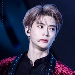 [NCT즌] 애덜아 벨벳<b>수트</b> 이뿌지 않니...