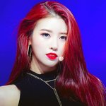 <b>화려</b>하면 할수록 더 돋보이는 여돌