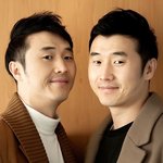 저 중국 <b>쌍둥이들</b> 이 사람들 닮음