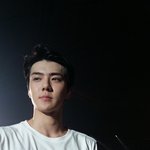 세훈 <b>폰카</b>짤보면 너무현실감 없음