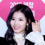 [댓글부탁해] 아이린 <b>사나</b> 얼굴이면 안넘어올 남자 없지?