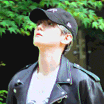 <b>백현</b>